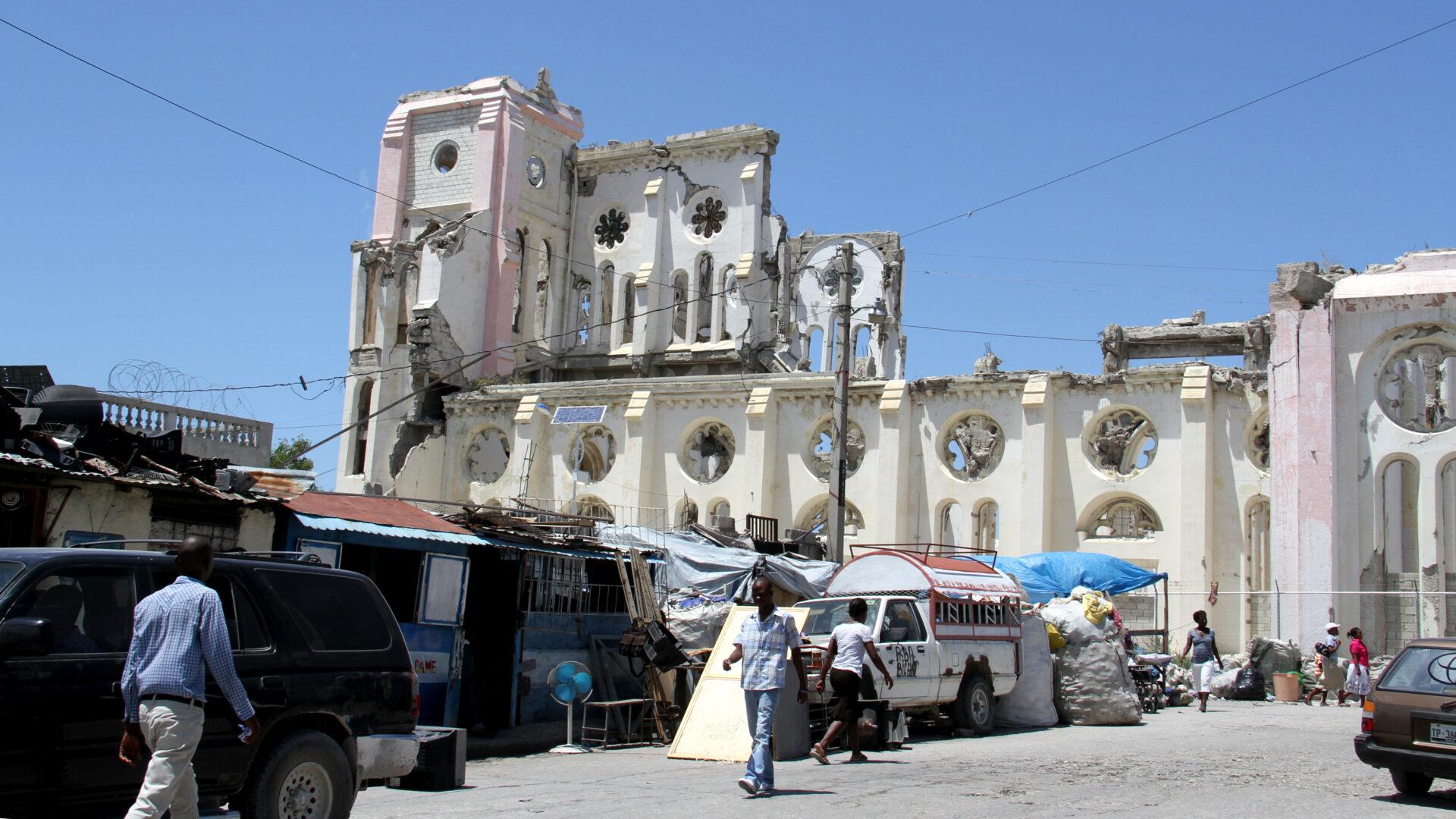 Resultado de imagem para Port PrÃ­ncipe, HAITI